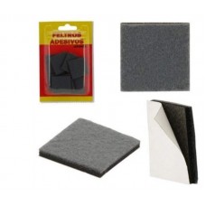 18410 - FELTRO ADESIVO DE LÃ QUADRADO PRETO 30MM X 30MM CARTELA COM 8 PEÇAS OVERTIME