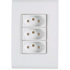 22448 - CONJUNTO LIZ 4X2 DE 3 TOMADAS (2P+T) 10A BRANCO TRAMONTINA 57170/076